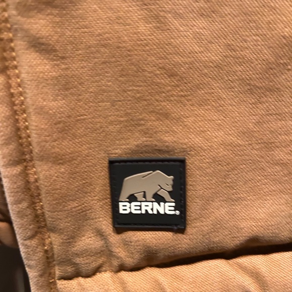 BERNE VEST MENS LARGE - Picture 6 of 6